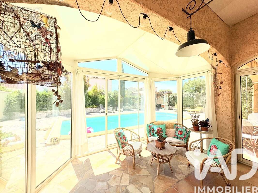 Photo 2 - Maison à SAUSSET-LES-PINS
