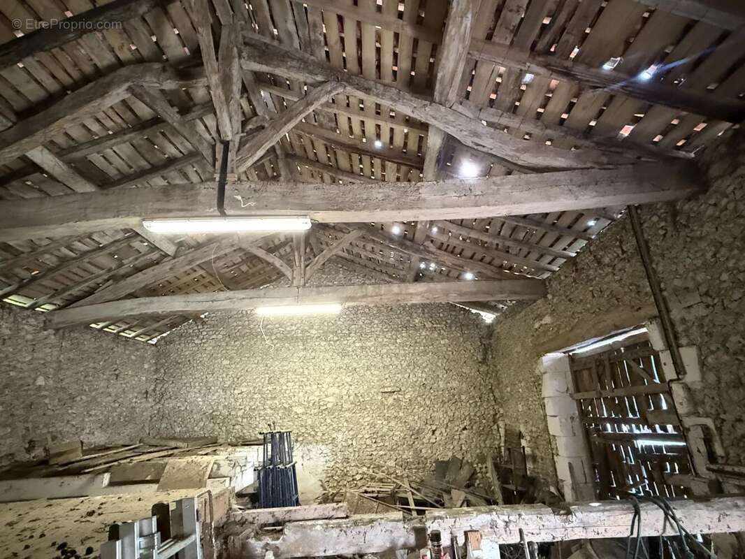 Maison à TOCANE-SAINT-APRE