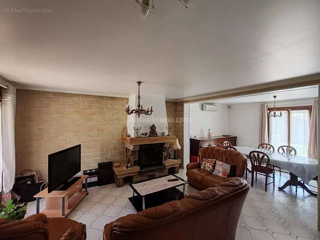 Maison à VILLENEUVE-SAINT-GEORGES