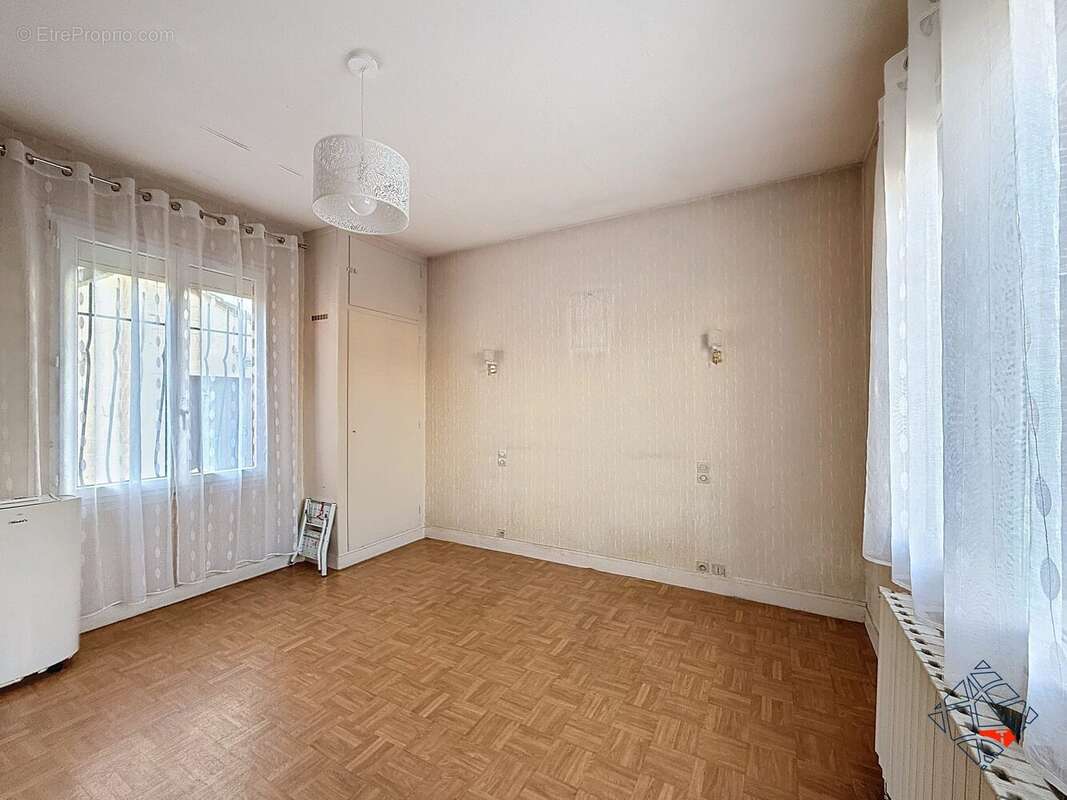 Maison à SOTTEVILLE-LES-ROUEN