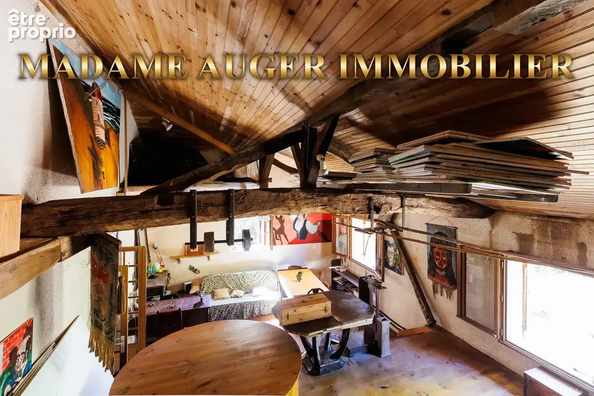 Moulin authentique du XVIIème de 138m² habitable sur 6Ha de terrain - photo 13