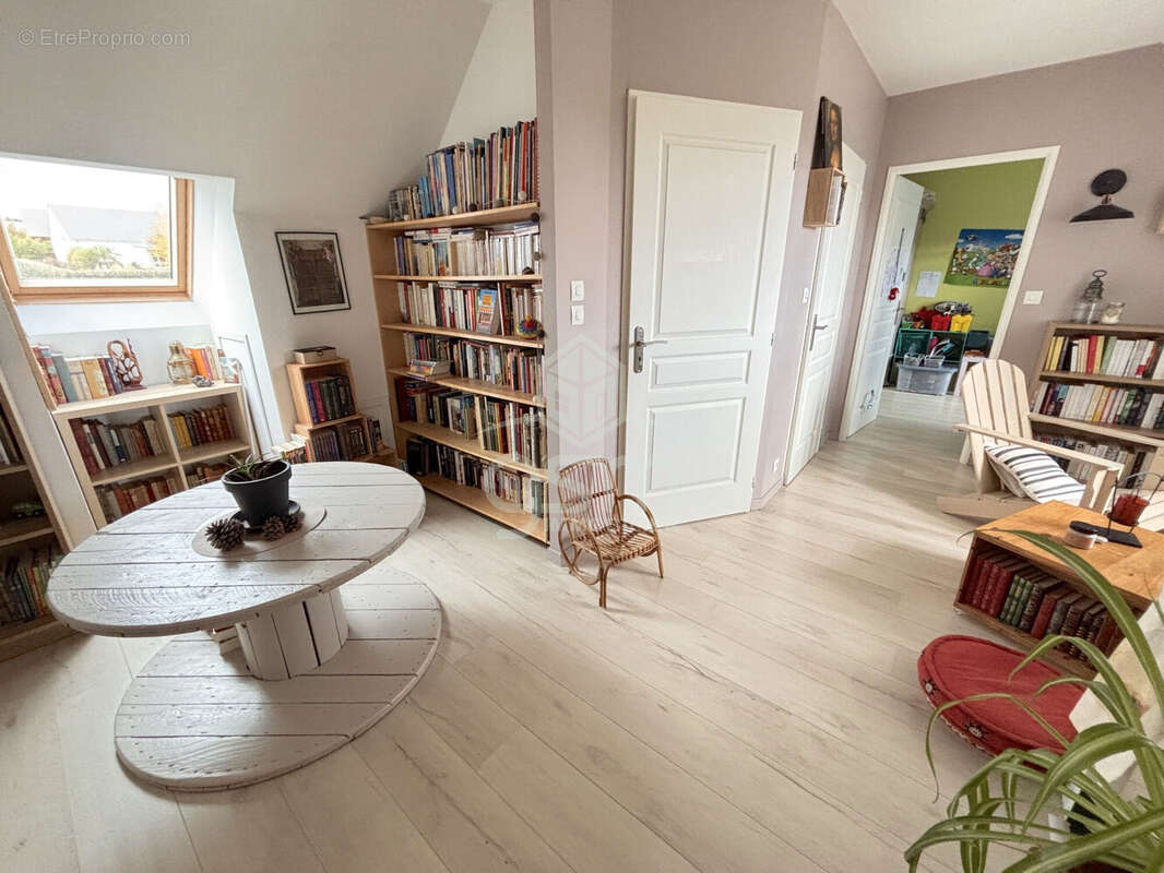 Maison à SAINTE-MAURE-DE-TOURAINE