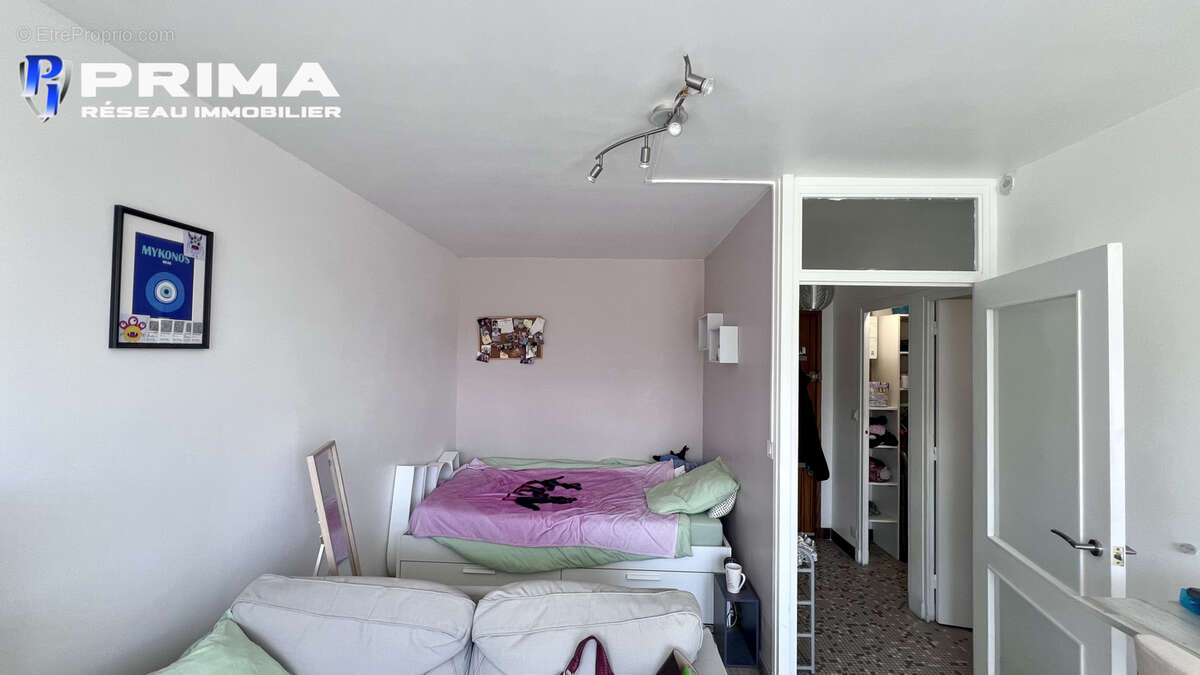 Appartement à SAINT-MARTIN-D'HERES
