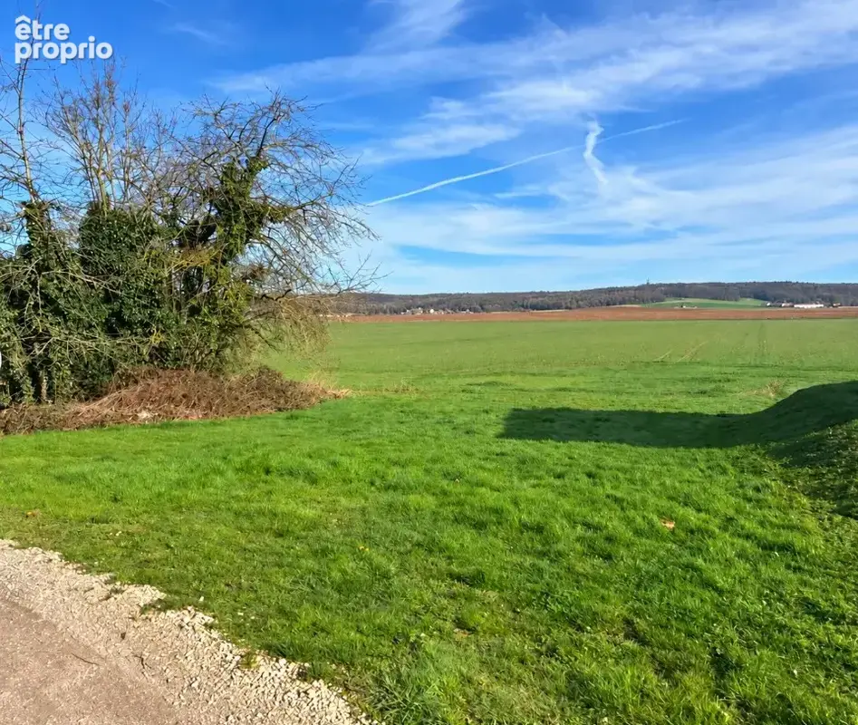 Photo Terrain à Le Plessis-Aux-Bois au prix de 134 000€