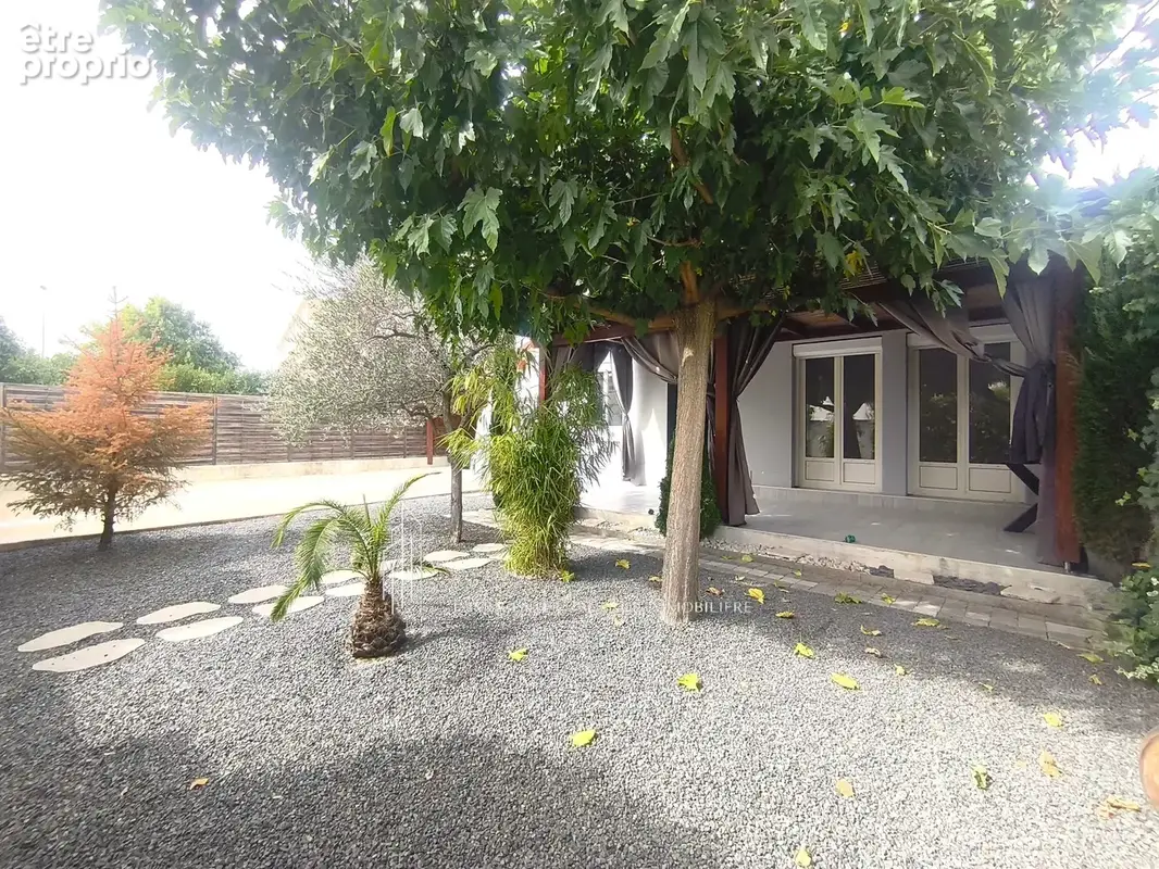 Maison à ROMANS-SUR-ISERE