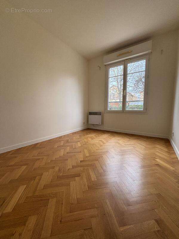 Appartement à BONDY