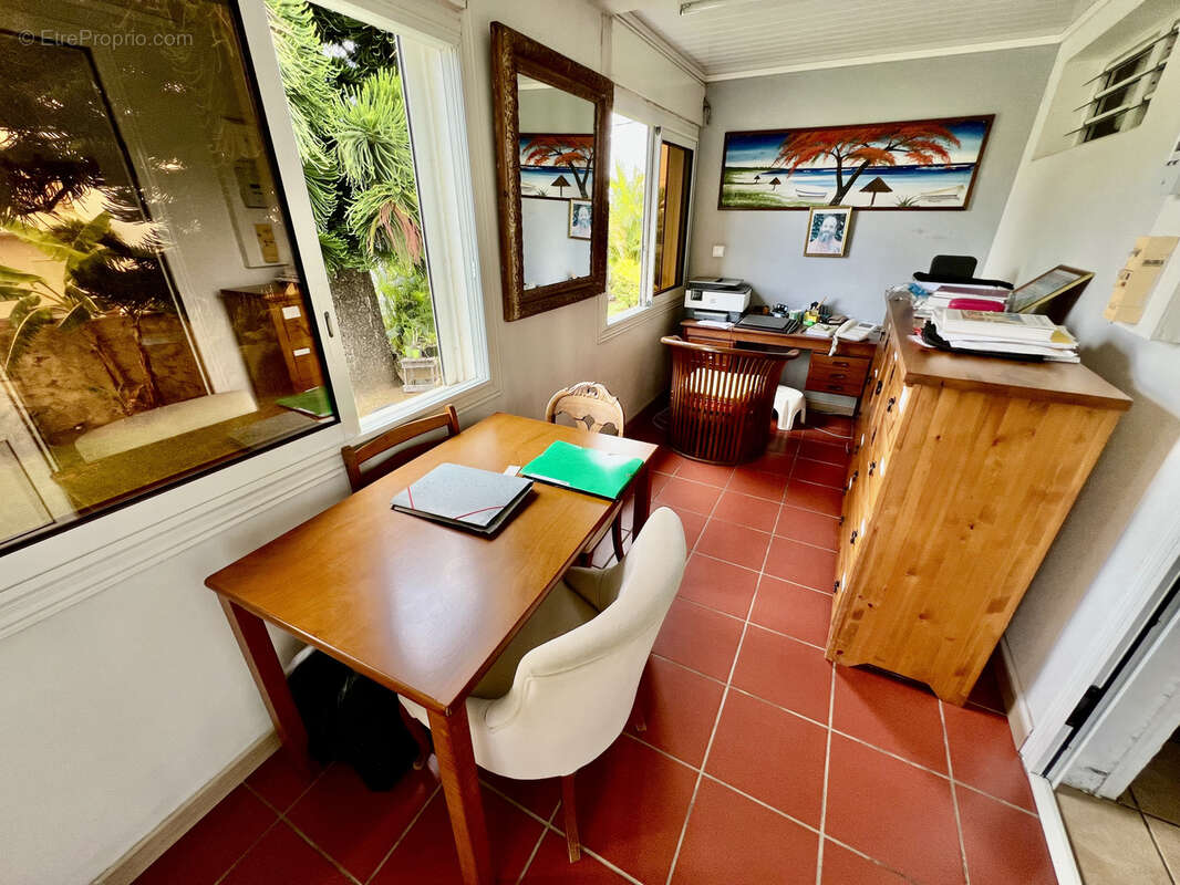 Maison à PETITE-ILE