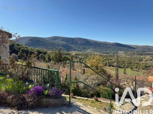 Maison 90 m² à La Bastide  - photo 4