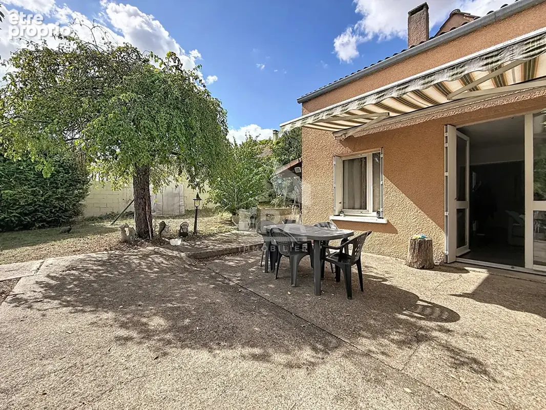 Photo Maison à Saclas au prix de 252 280€
