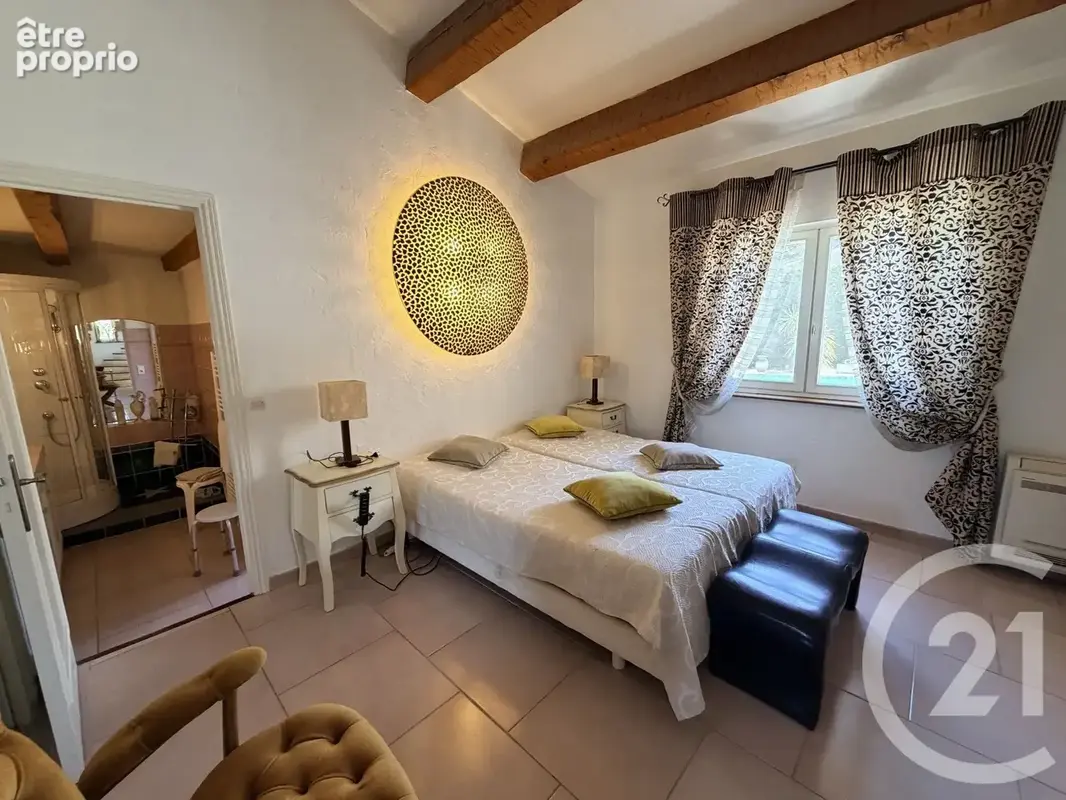Maison 139 m² à Grasse  - photo 6