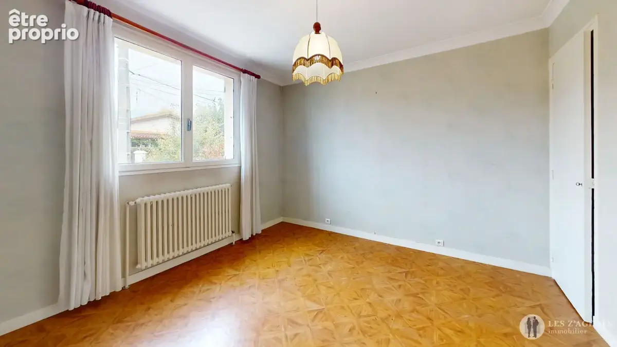 Maison Echirolles 6 pièces de 100m² sur 378m² de terrain, secteur Commanderie - photo 14