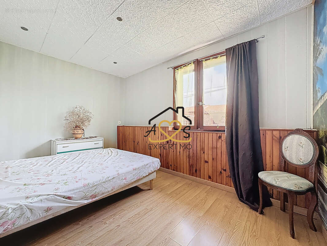 Maison à ISSERTEAUX