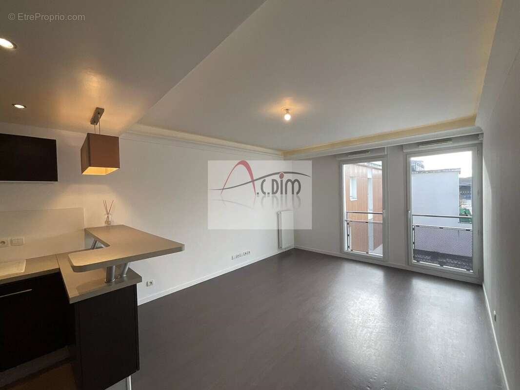 Appartement à DAMMARIE-LES-LYS