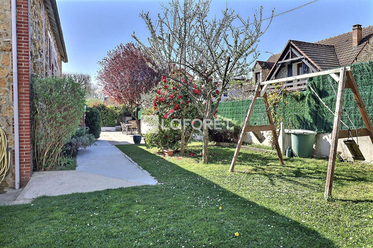 Maison à VITRY-SUR-SEINE