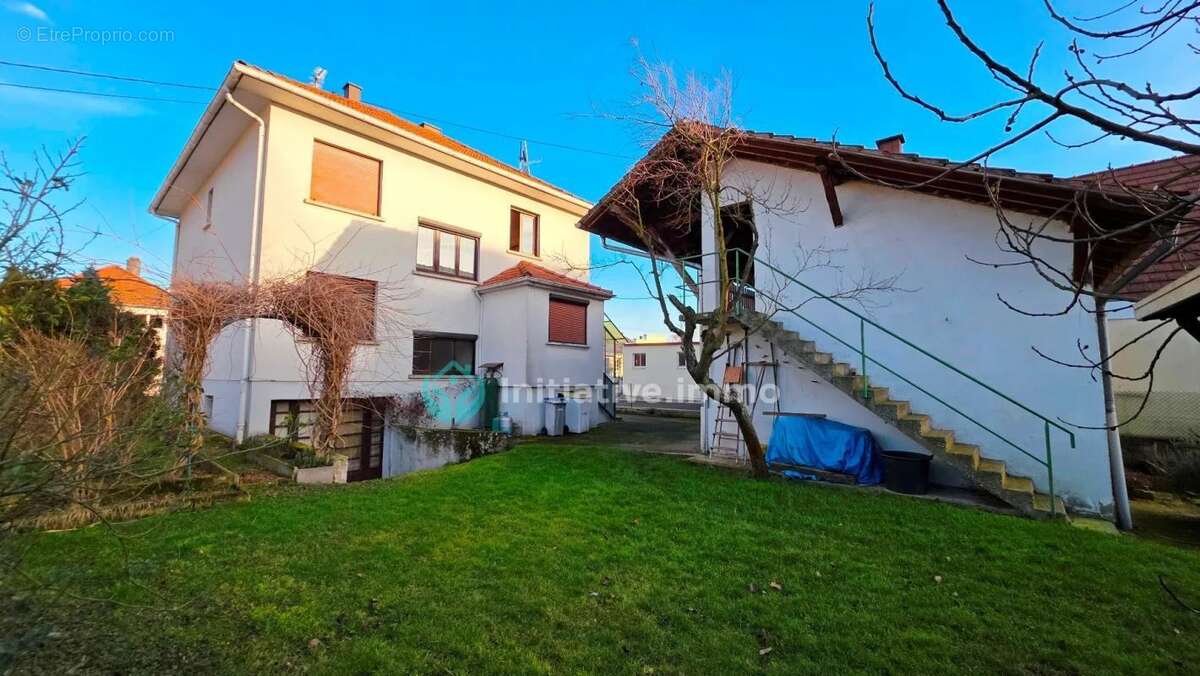 Maison à WEYERSHEIM