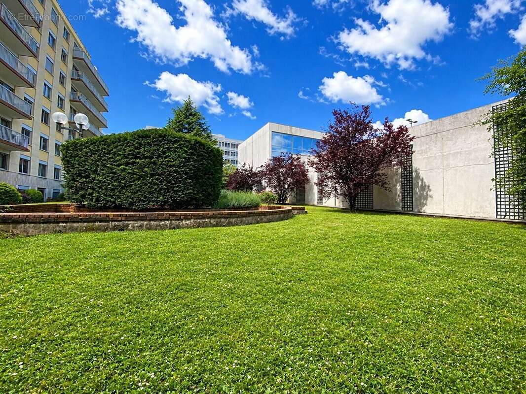 Appartement à ROSNY-SOUS-BOIS