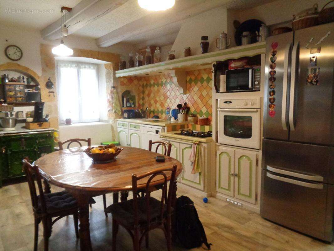 Maison à SAINT-BONNET-DE-MONTAUROUX