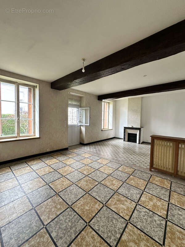 Appartement à CHATEAUNEUF-SUR-LOIRE
