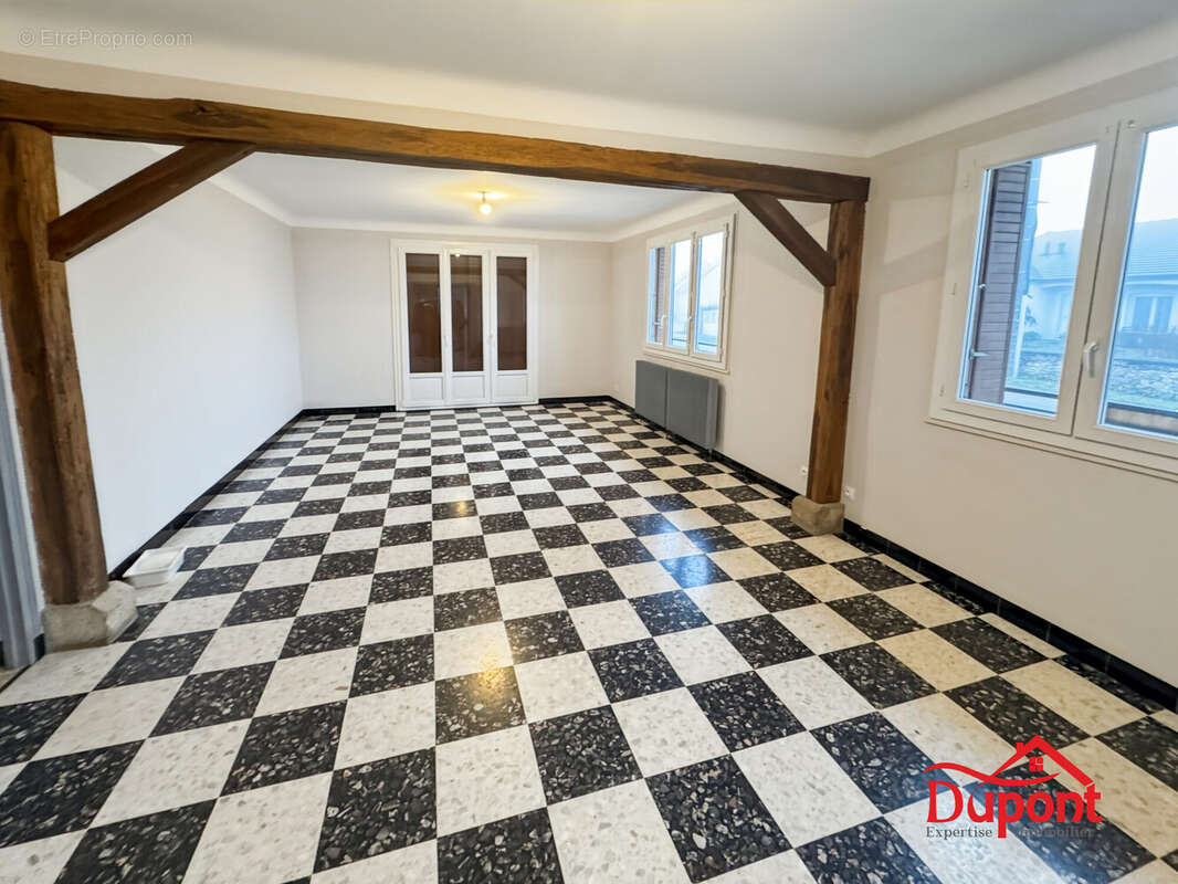 Maison à VILLENAUXE-LA-GRANDE