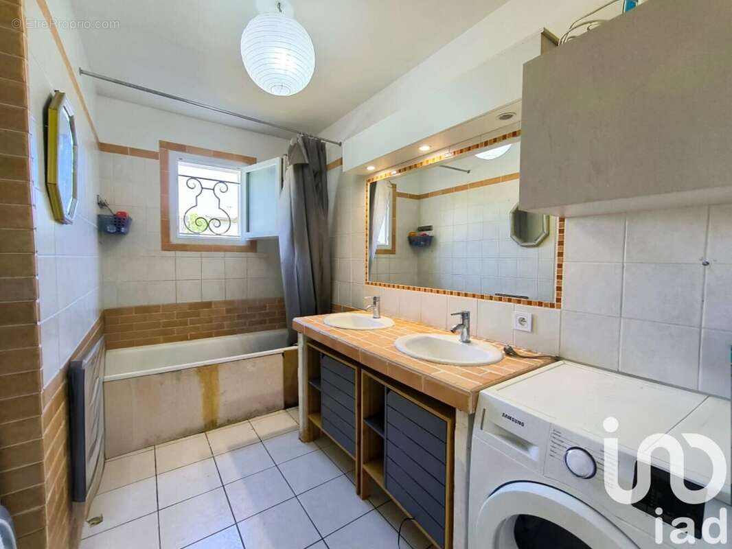 Maison 104 m² à Creon  - photo 6