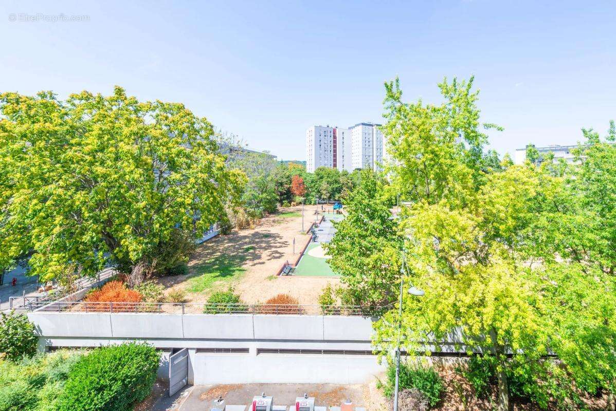 Bel appartement T4 de 86 m² à Argenteuil, traversant, lumineux avec vue dégagée - photo 8