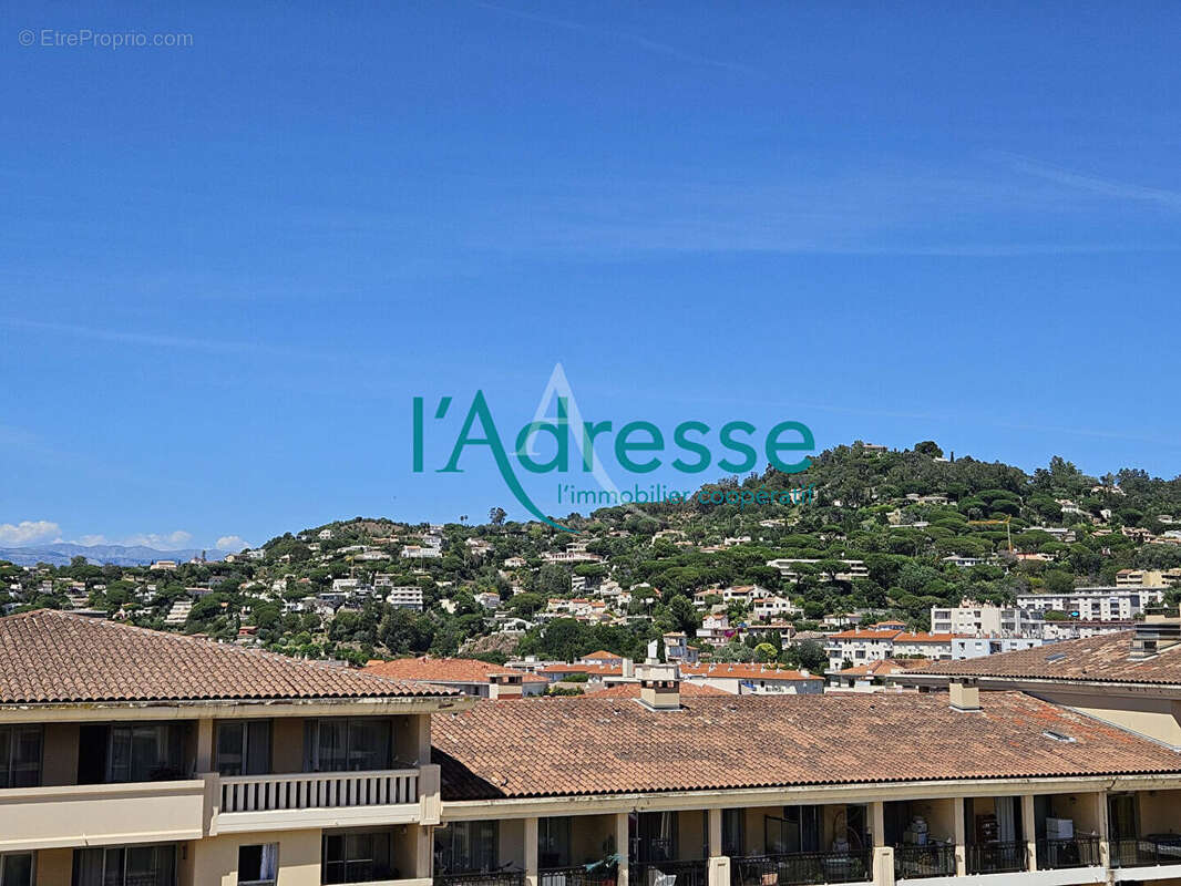 DERNIER ETAGE 2 pièces 28m2 avec Parking! - photo 10