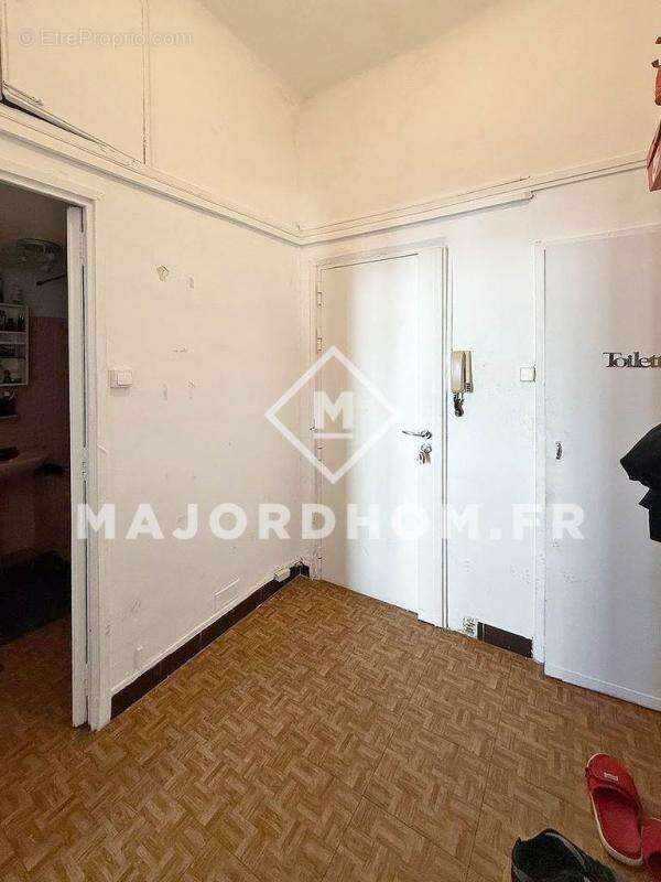 Appartement à MARSEILLE-3E