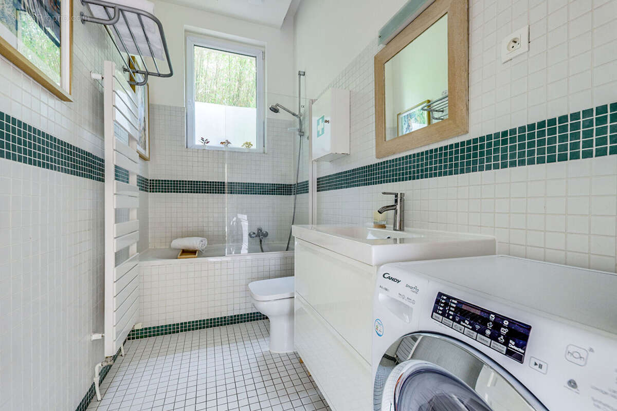 Appartement à PARIS-12E