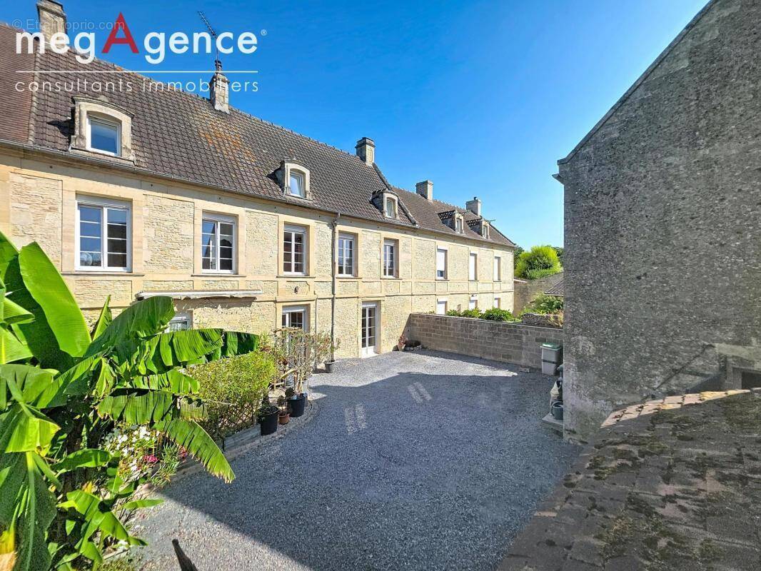 Maison à THAON