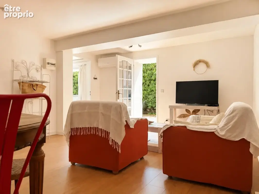 Maison à 2 min de la plage à Saint-Pierre-la-Mer – piscine, vue mer et T3 indépendant - photo 15