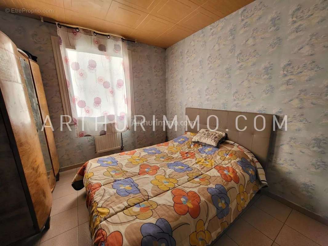 Maison à SAINT-DESIRAT