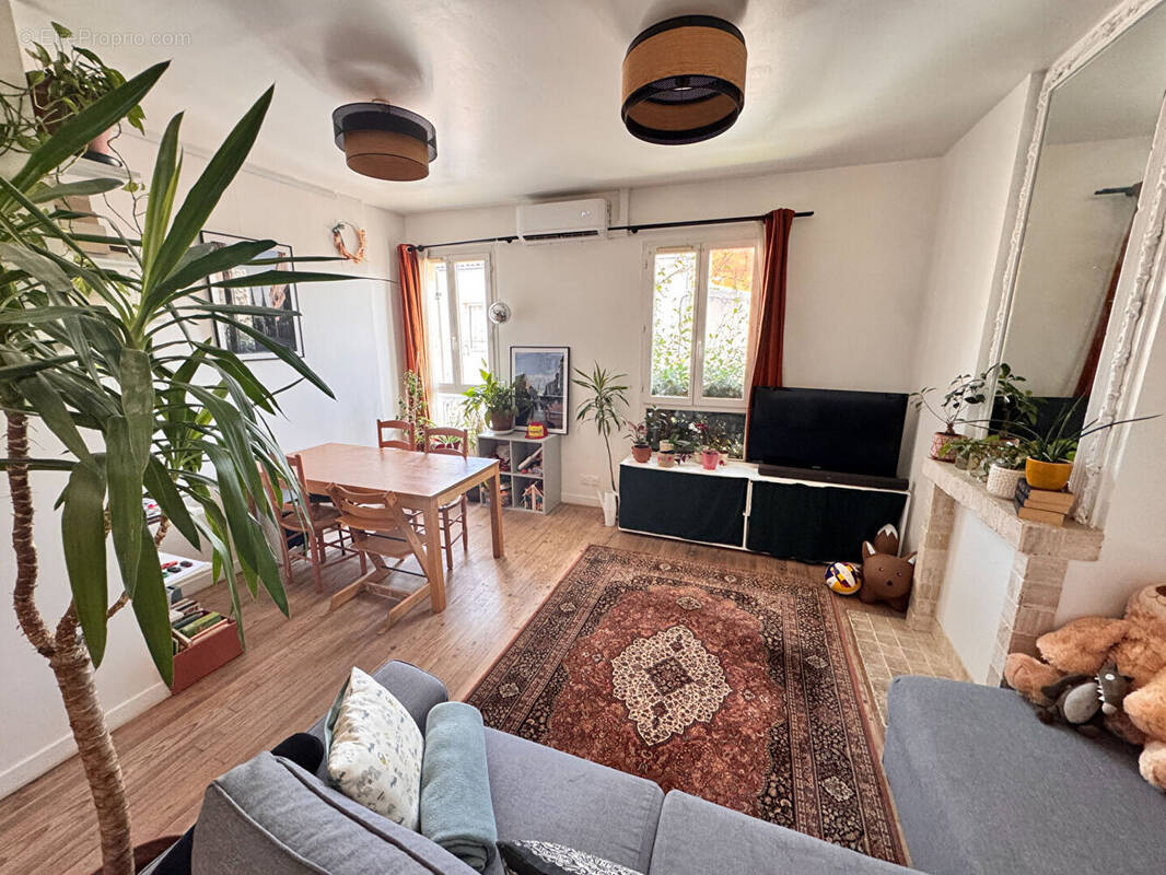 Appartement à BORDEAUX