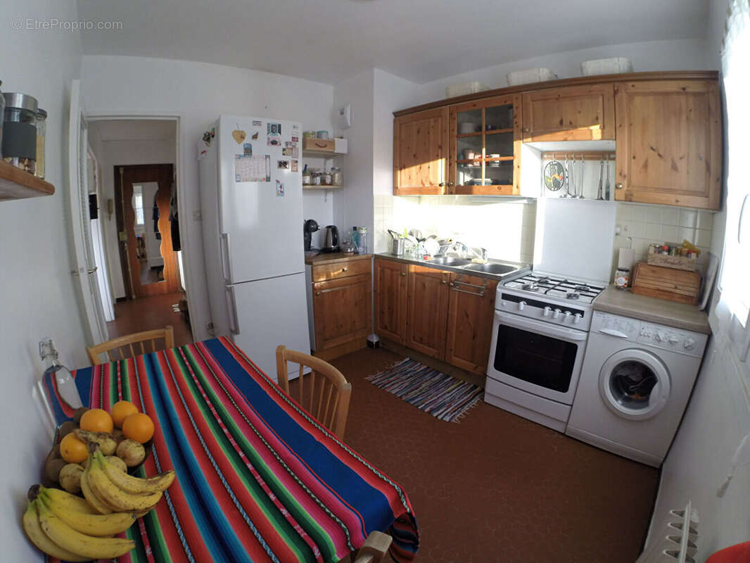 Appartement à LYON-8E