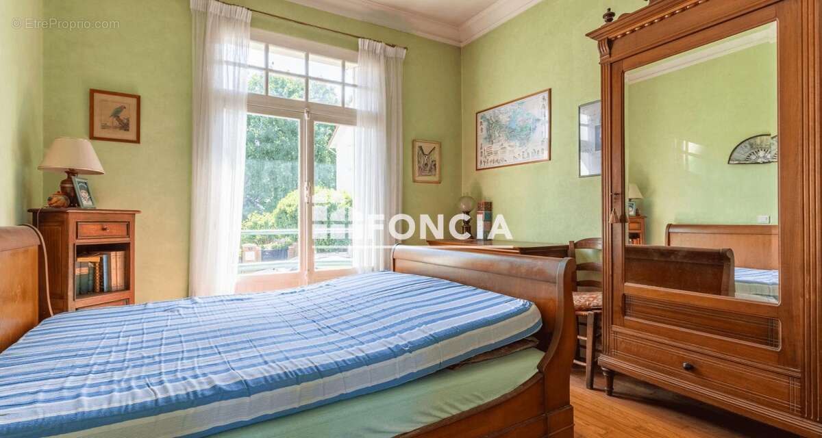 Maison à BOURG-LA-REINE