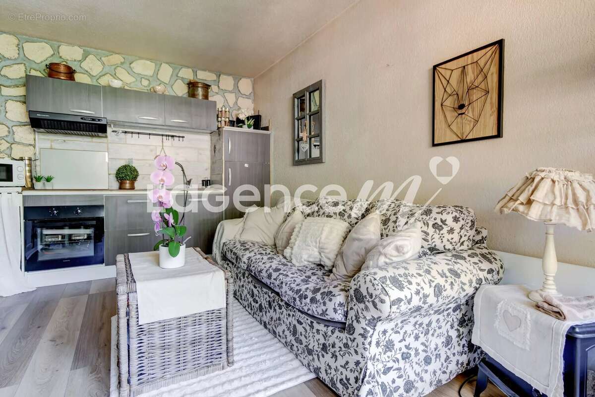 Appartement à SAINT-ANDRE-DE-LA-ROCHE