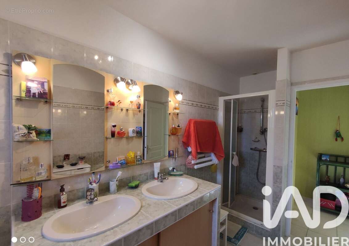 Photo 9 - Maison à ROUJAN