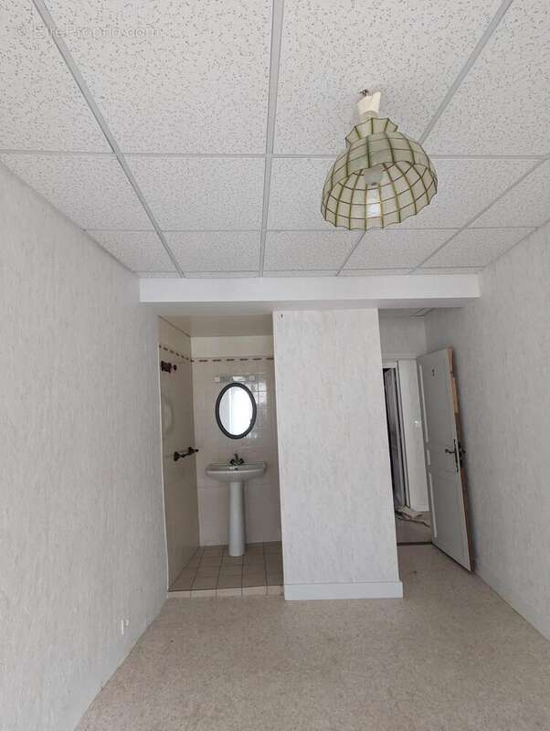 Appartement 476 m² à Rancon  - photo 7