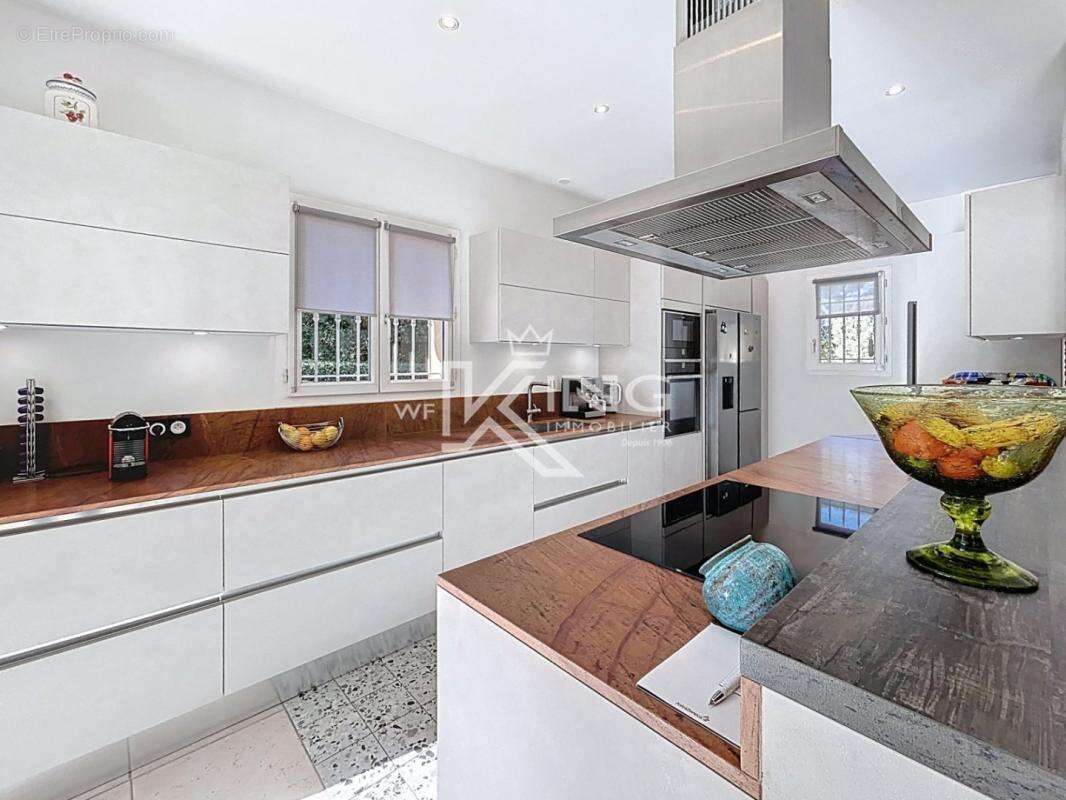 Maison à SAINT-RAPHAEL