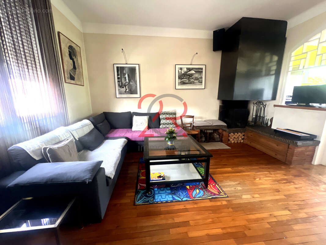 Maison avec espace T2 aménagé, jardin plein Sud et garage - photo 2