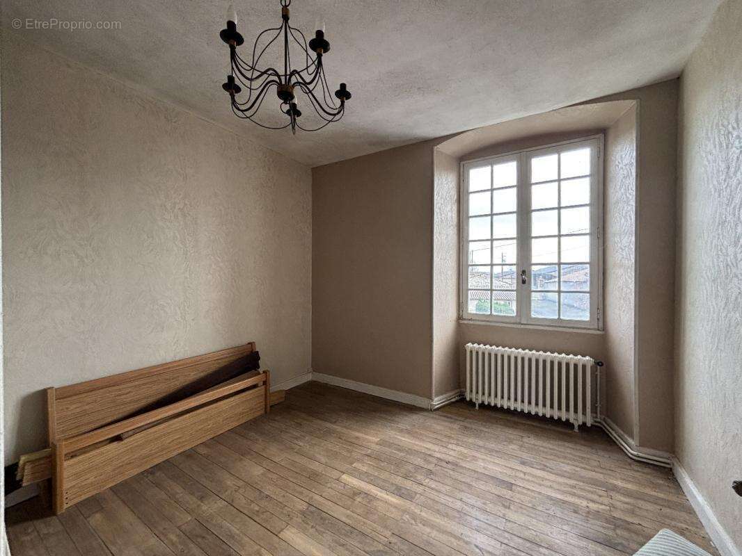 Maison à LA MAGDELEINE