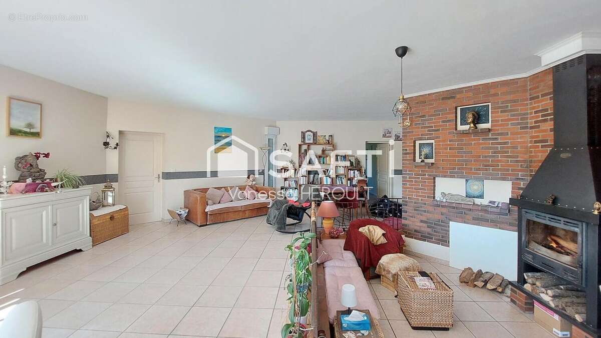 Photo 6 - Maison à SAINT-SAULGE