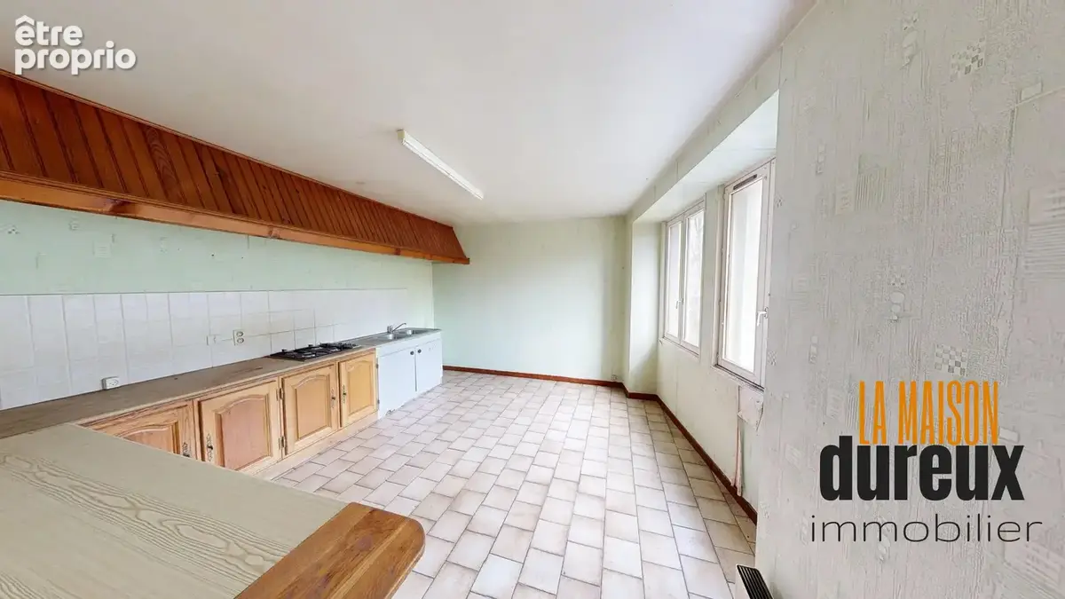 Appartement 105 m² à Valay  - photo 2