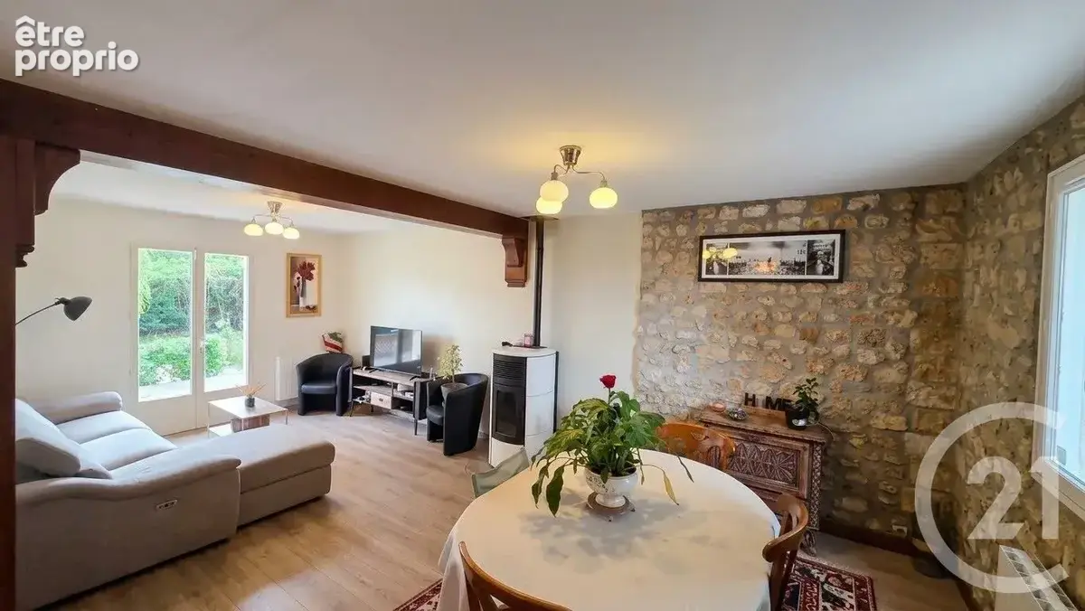 Maison 7 pièces 117 m² à vendre à Chaumont-En-Vexin (60240) - photo 5