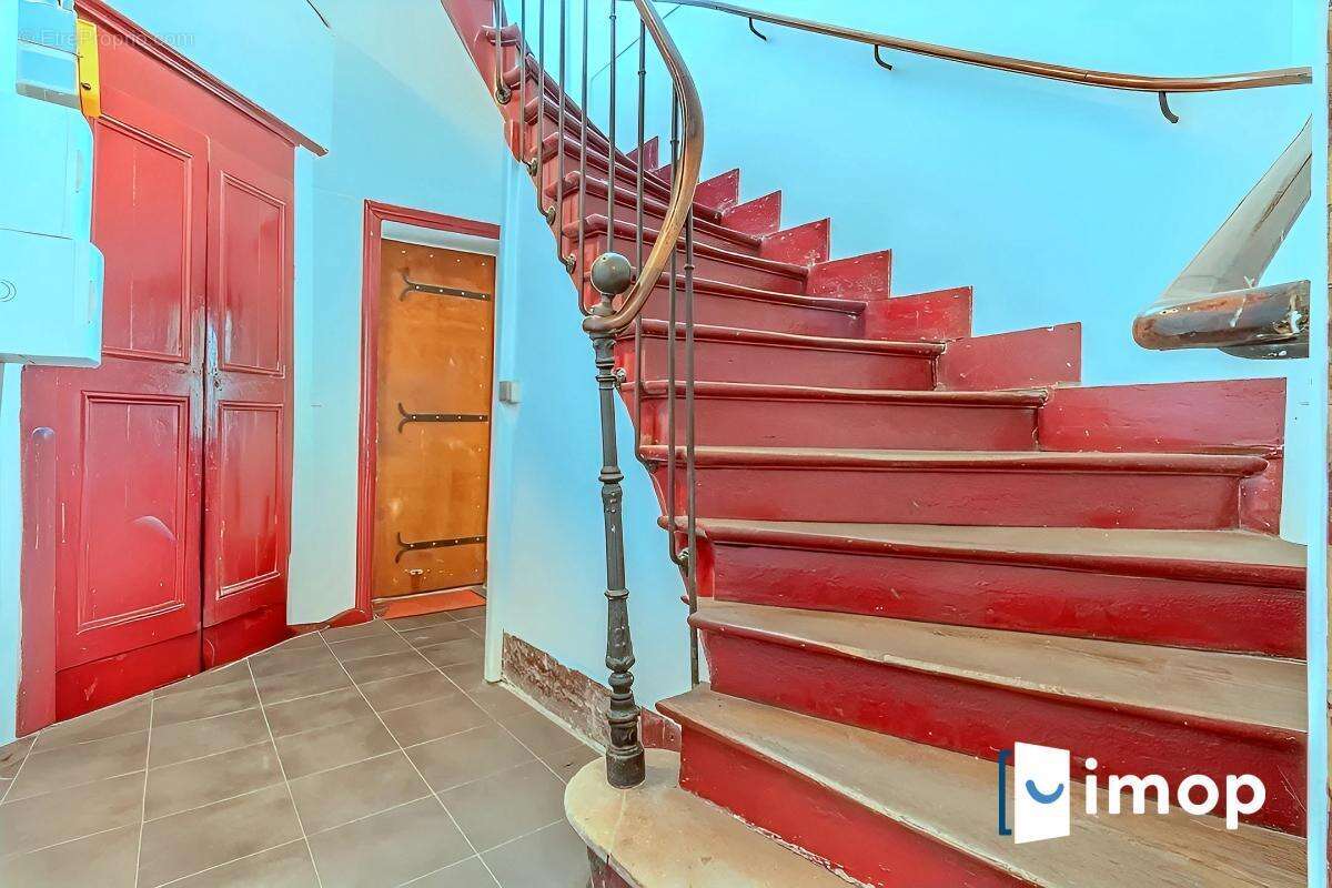 Immeuble de 2 duplex avec jardin à 2 min du Métro 13 Porte de Paris - photo 4