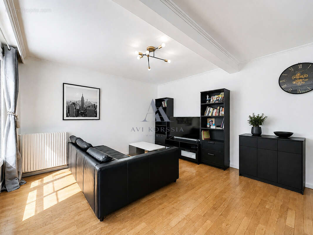Bron   Appartement T6 112 m2, 4 chambres avec terrasse et parking - photo 4