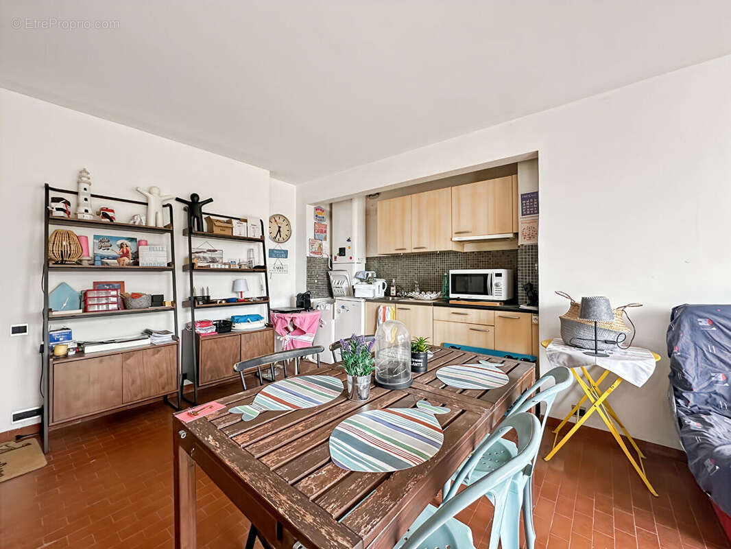 Appartement à SAUSSET-LES-PINS