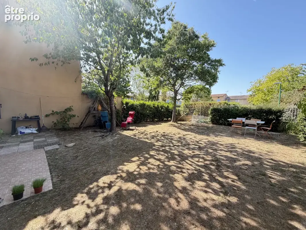 Maison T5 de 101 avec garage (28M2) et terrain 280 M2 - photo 9
