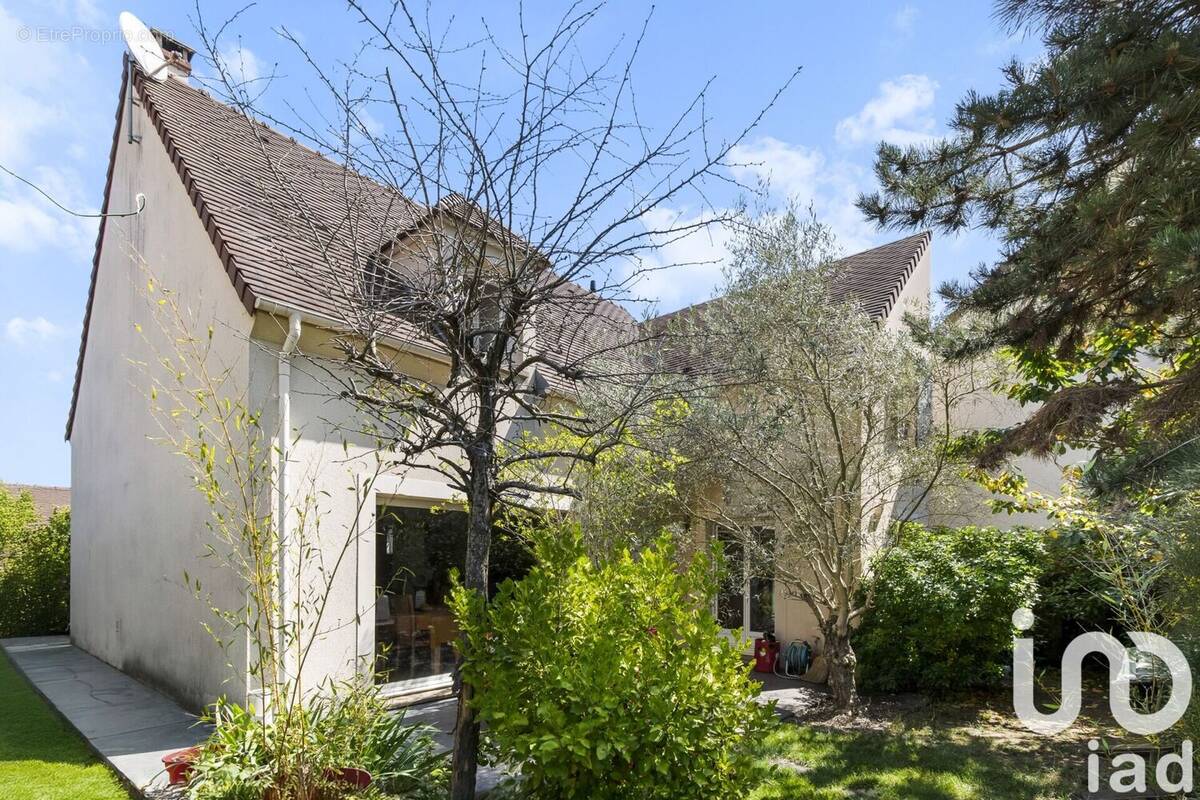 Photo 1 - Maison à SACLAY