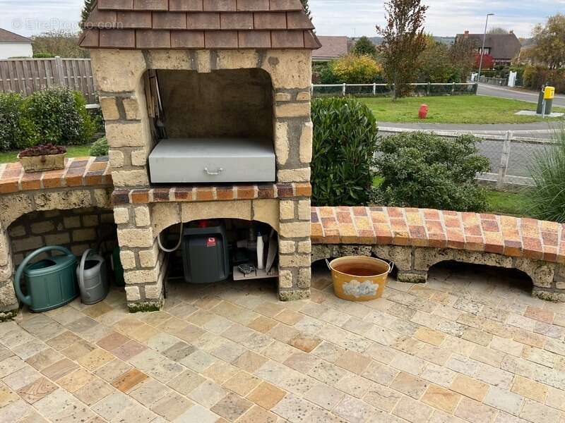 Maison à PONT-L&#039;EVEQUE