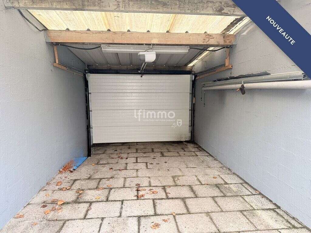 Maison à QUIEVRECHAIN